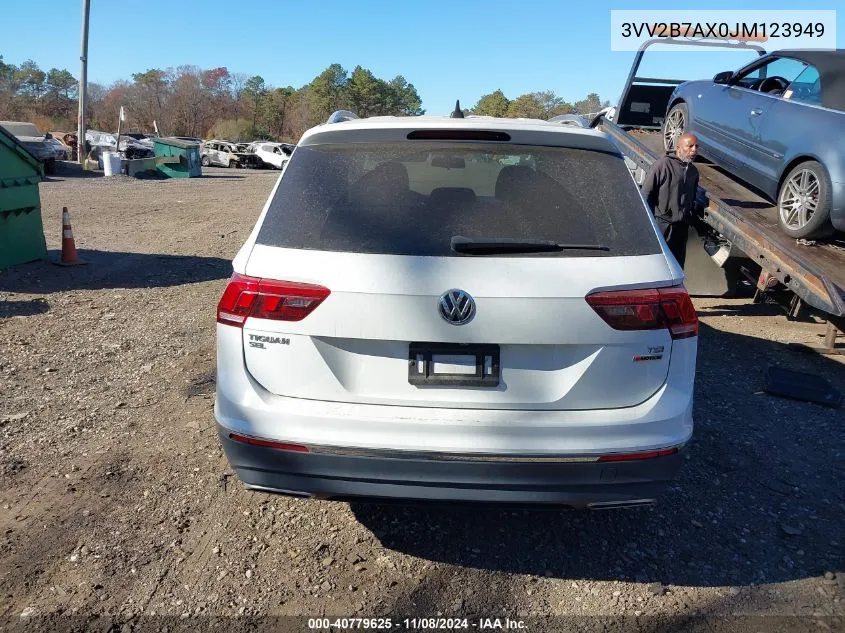 2018 Volkswagen Tiguan 2.0T Se/Sel VIN: 3VV2B7AX0JM123949 Lot: 40779625