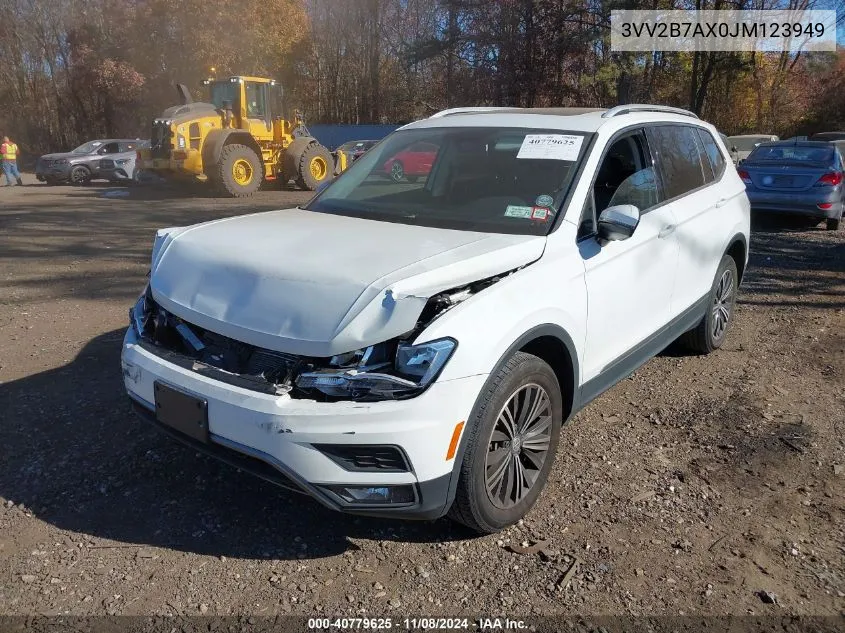 2018 Volkswagen Tiguan 2.0T Se/Sel VIN: 3VV2B7AX0JM123949 Lot: 40779625