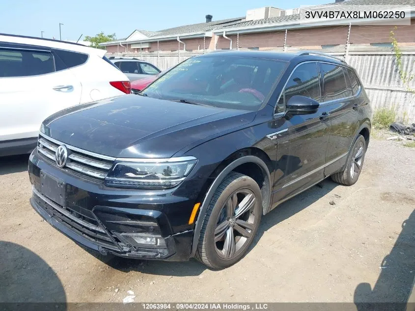 3VV4B7AX8LM062250 2020 Volkswagen Tiguan