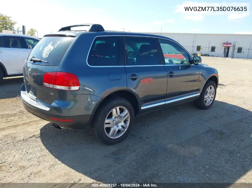 WVGZM77L35D076635 2005 Volkswagen Touareg V8