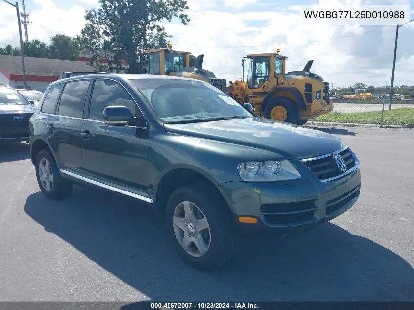 2005 Volkswagen Touareg V6 VIN: WVGBG77L25D010988 Lot: 40672007