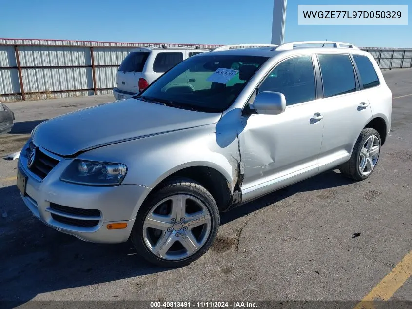 2007 Volkswagen Touareg V6 VIN: WVGZE77L97D050329 Lot: 40813491