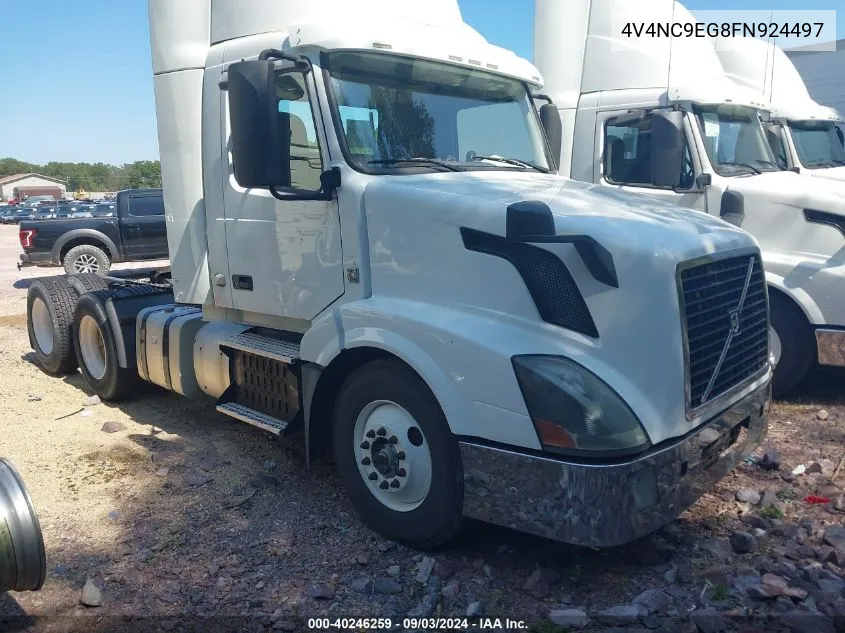 2015 Volvo Vn Vnl VIN: 4V4NC9EG8FN924497 Lot: 40246259