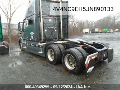 4V4NC9EH5JN890133 2018 Volvo Vnl