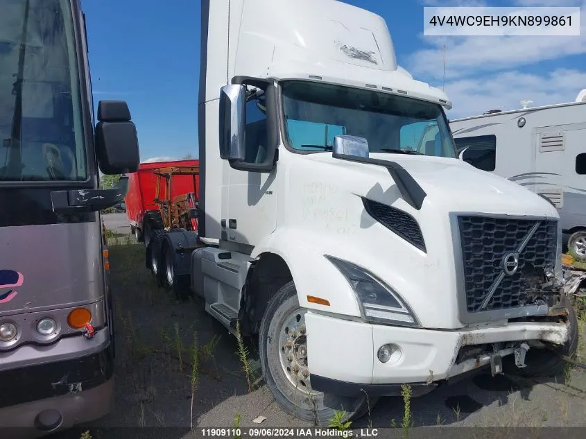 4V4WC9EH9KN899861 2019 Volvo Vnr