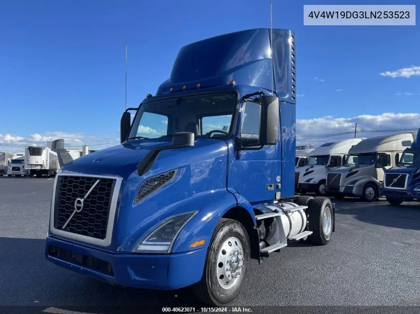 2020 Volvo Vnr VIN: 4V4W19DG3LN253523 Lot: 40623071