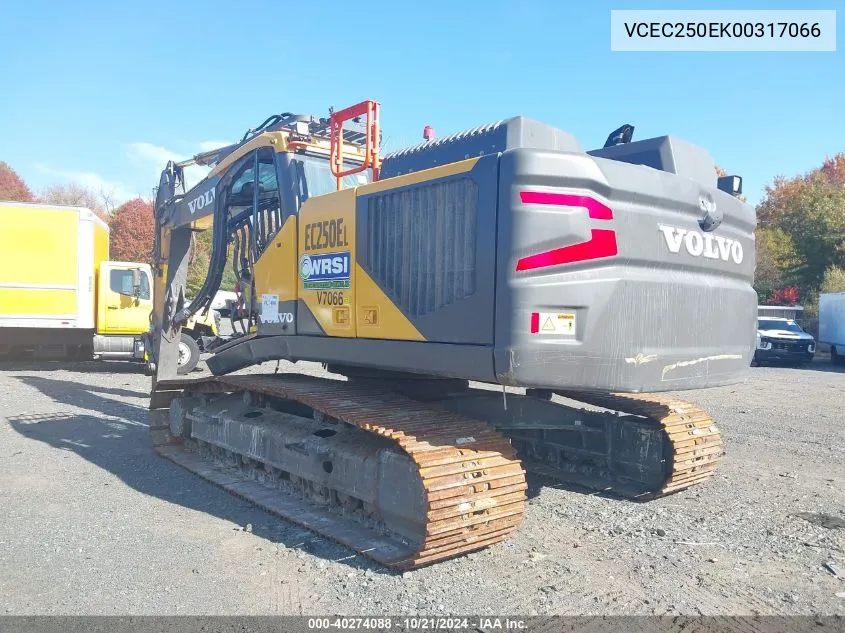 2023 Volvo Ec250E Excavator VIN: VCEC250EK00317066 Lot: 40274088