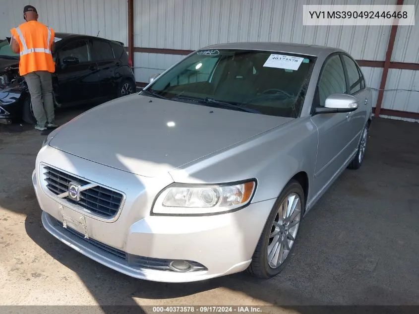 2009 Volvo S40 2.4I VIN: YV1MS390492446468 Lot: 40373578