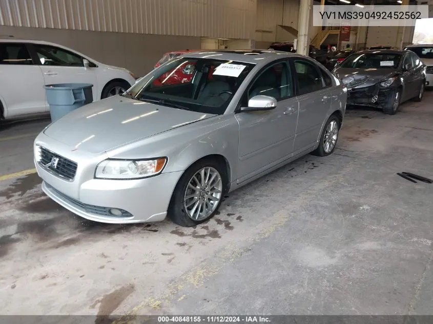 2009 Volvo S40 2.4I VIN: YV1MS390492452562 Lot: 40848155