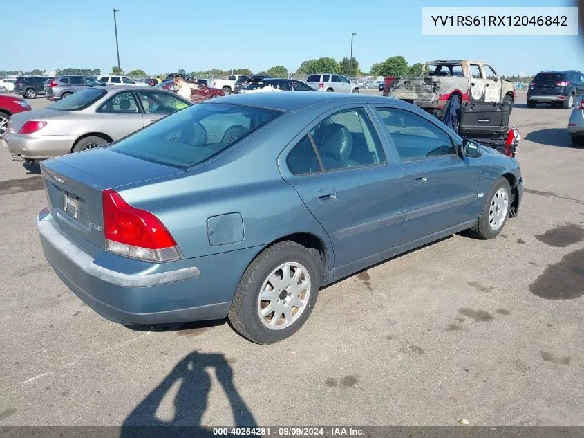 2001 Volvo S60 2.4 VIN: YV1RS61RX12046842 Lot: 40254281