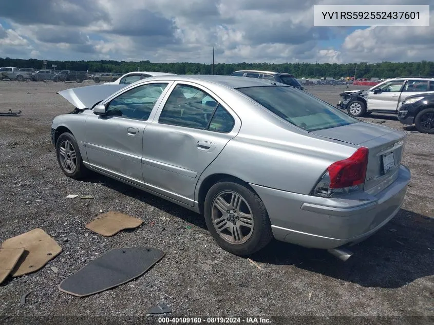 2005 Volvo S60 2.5T VIN: YV1RS592552437601 Lot: 40109160