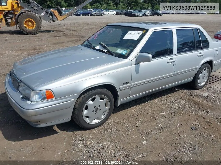 1998 Volvo S90 VIN: YV1KS9608W1129888 Lot: 40217769