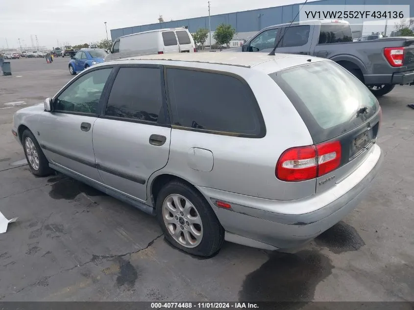 2000 Volvo V40 A/As VIN: YV1VW2552YF434136 Lot: 40774488