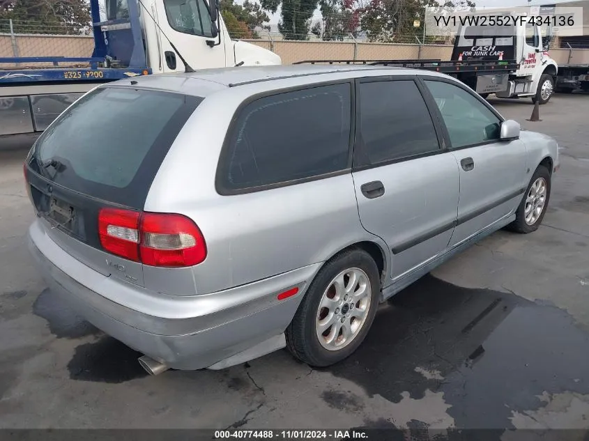 2000 Volvo V40 A/As VIN: YV1VW2552YF434136 Lot: 40774488