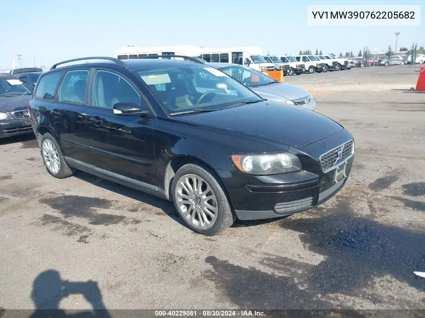 YV1MW390762205682 2006 Volvo V50 2.4I/2.4L