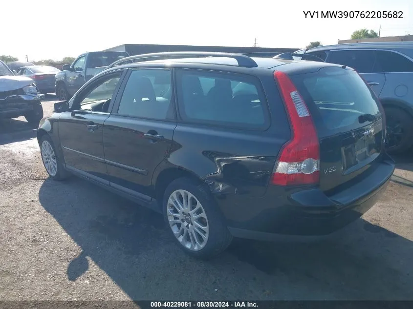 YV1MW390762205682 2006 Volvo V50 2.4I/2.4L