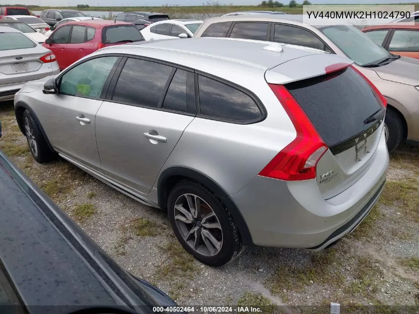 2017 Volvo V60 Cross Country Premier VIN: YV440MWK2H1024790 Lot: 40502464