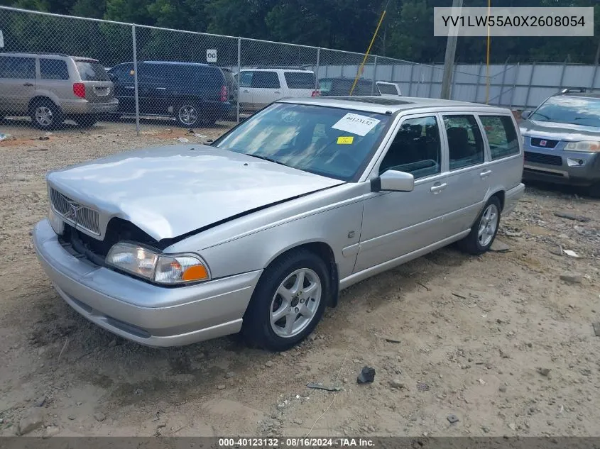 1999 Volvo V70 VIN: YV1LW55A0X2608054 Lot: 40123132