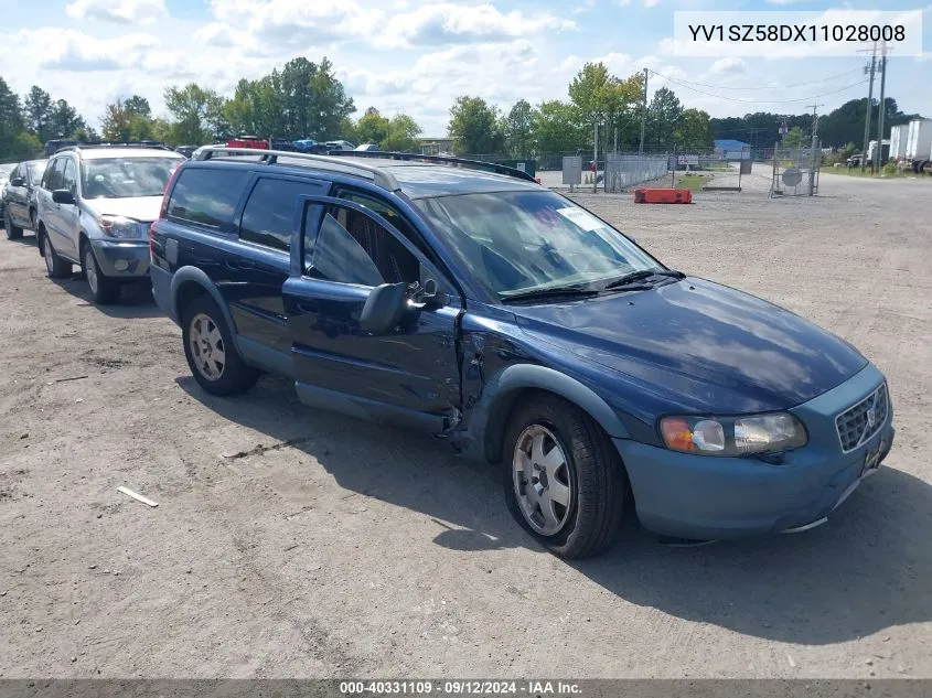 YV1SZ58DX11028008 2001 Volvo V70 Xc