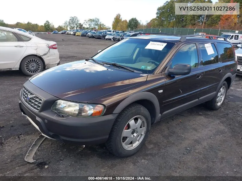 YV1SZ58D011027286 2001 Volvo V70 Xc