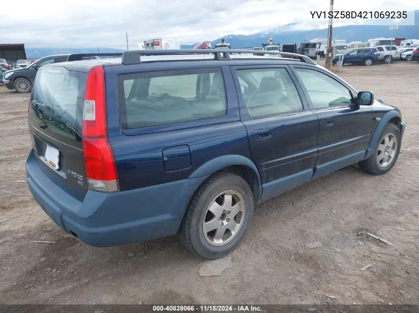 2002 Volvo V70 Xc VIN: YV1SZ58D421069235 Lot: 40839066