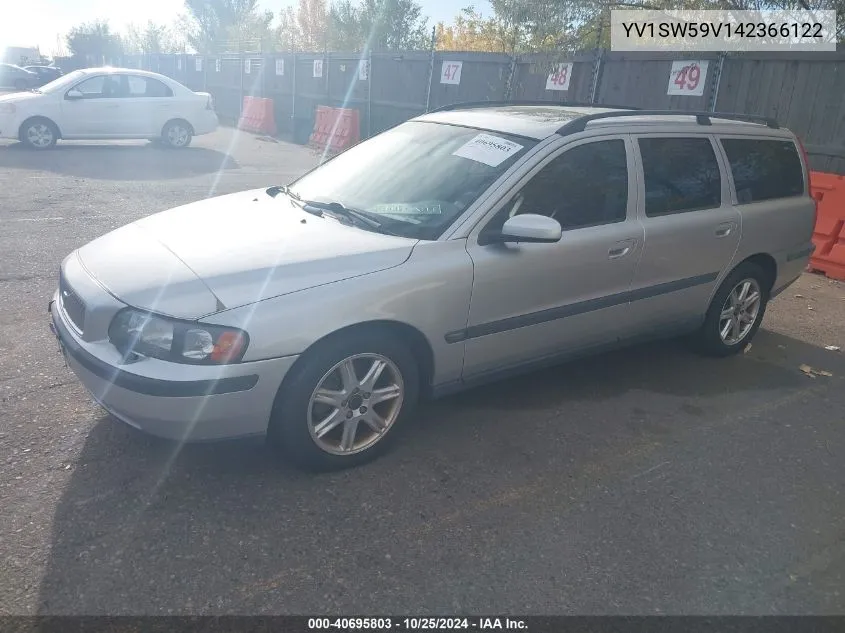 2004 Volvo V70 2.5T VIN: YV1SW59V142366122 Lot: 40695803