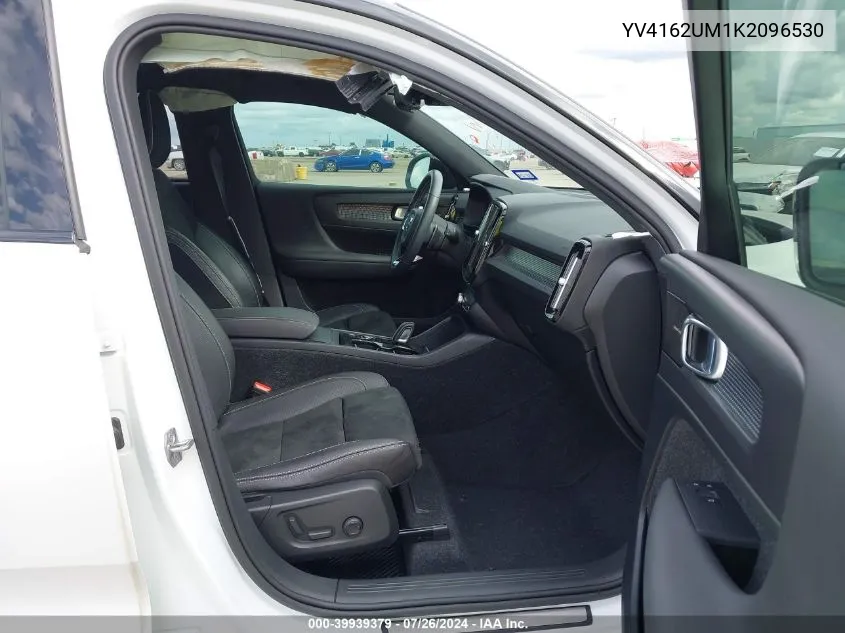 YV4162UM1K2096530 2019 Volvo Xc40 T5 R-Design