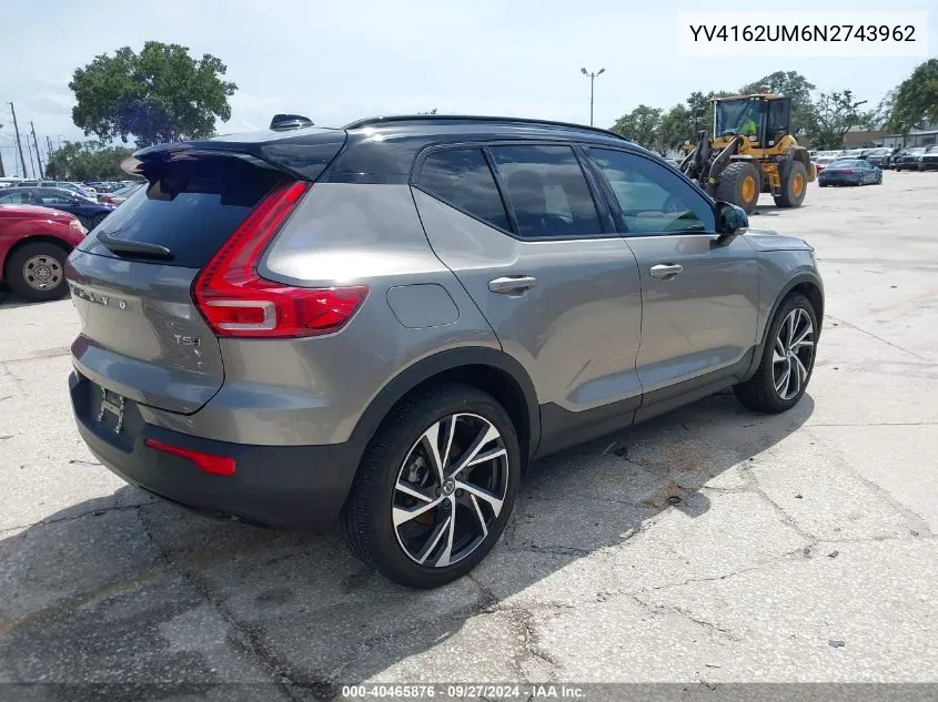 2022 Volvo Xc40 T5 R-Design VIN: YV4162UM6N2743962 Lot: 40465876