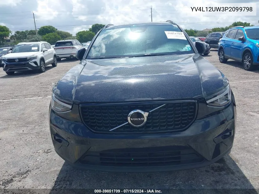 2023 Volvo Xc40 B5 Plus Dark Theme VIN: YV4L12UW3P2099798 Lot: 39851709