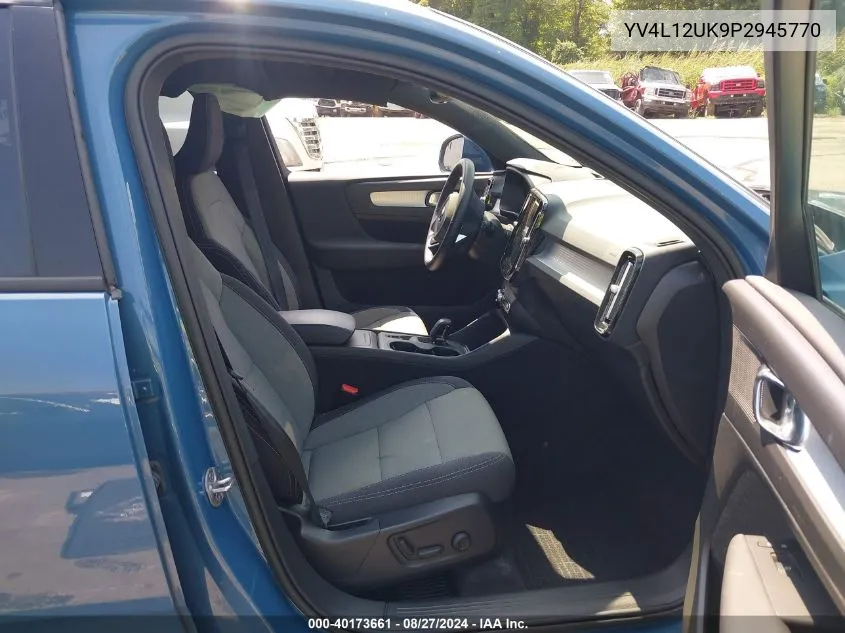 YV4L12UK9P2945770 2023 Volvo Xc40 B5 Core