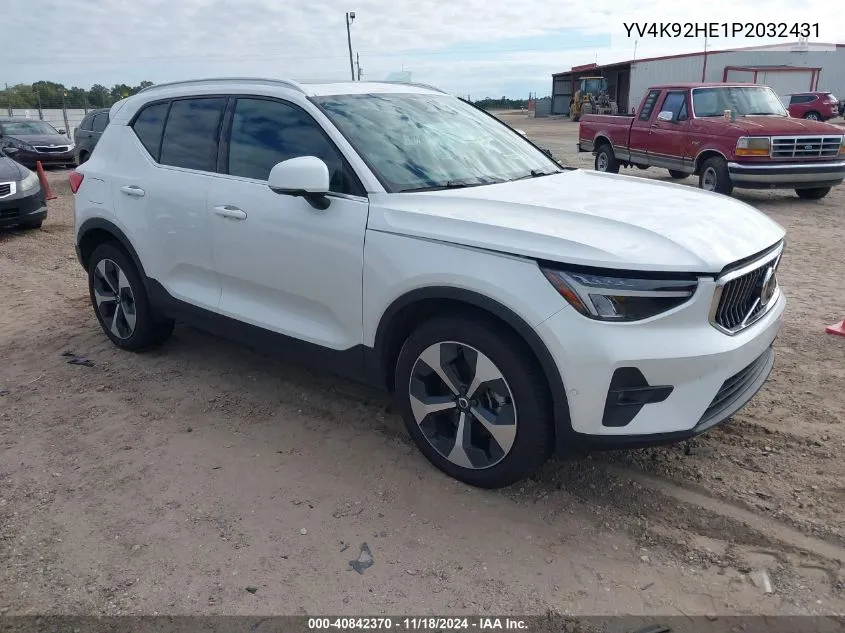 2023 Volvo Xc40 B4 Plus Bright Theme VIN: YV4K92HE1P2032431 Lot: 40842370