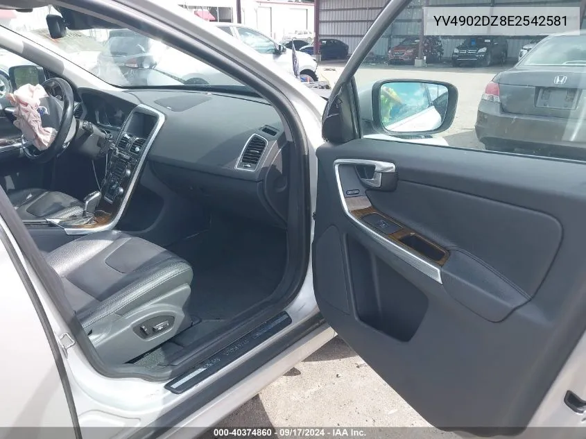 YV4902DZ8E2542581 2014 Volvo Xc60 T6 Platinum