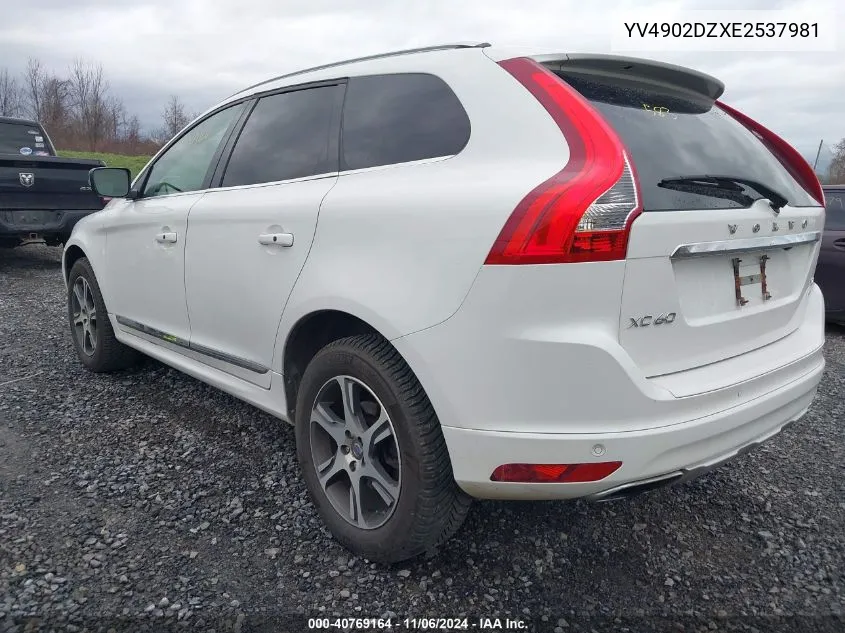 2014 Volvo Xc60 T6 R-Design Platinum VIN: YV4902DZXE2537981 Lot: 40769164