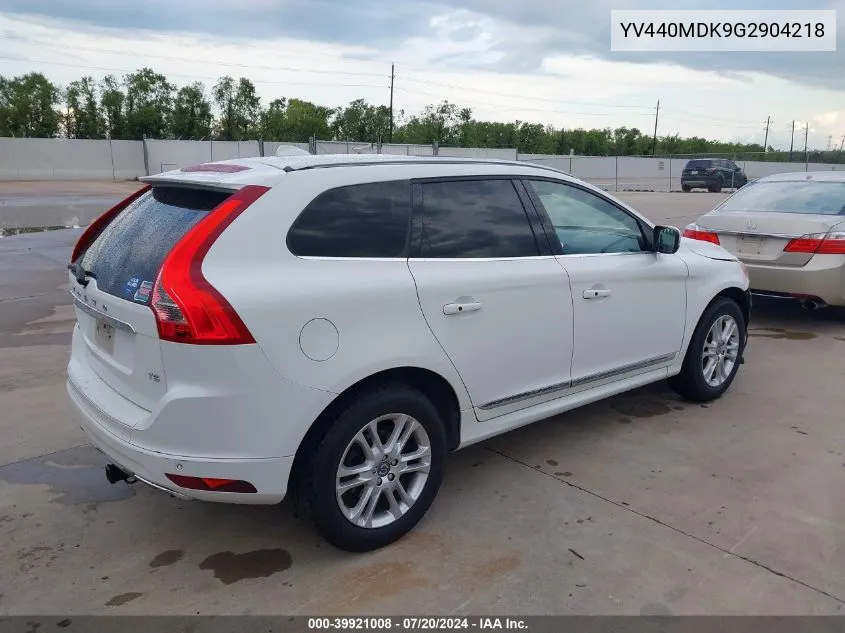 2016 Volvo Xc60 T5 Drive-E Premier VIN: YV440MDK9G2904218 Lot: 39921008