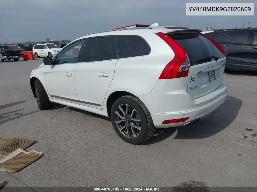 2016 Volvo Xc60 T5 Drive-E Premier VIN: YV440MDK9G2820609 Lot: 40705105