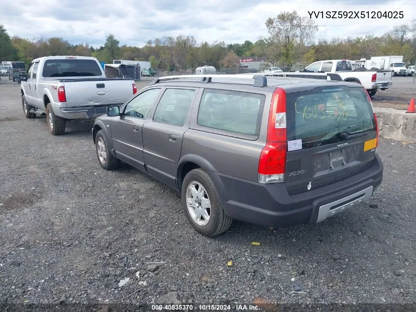 2005 Volvo Xc70 2.5T Awd VIN: YV1SZ592X51204025 Lot: 40535370