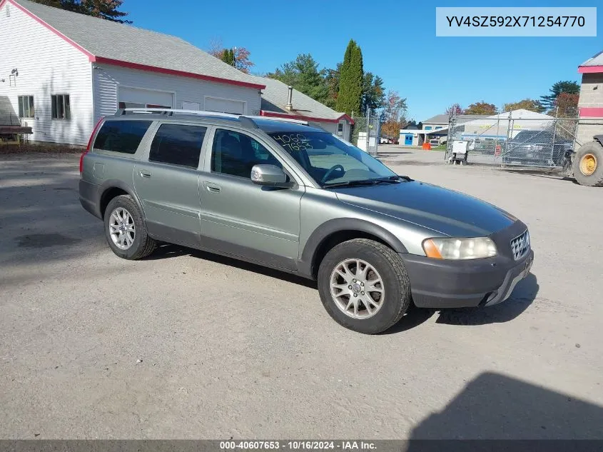 2007 Volvo Xc70 2.5T VIN: YV4SZ592X71254770 Lot: 40607653